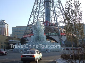 Dragon Tower Ice Sculpture